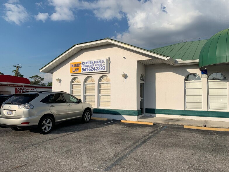 2852 Tamiami Trl, Port Charlotte, FL 33952 Medical For Sale