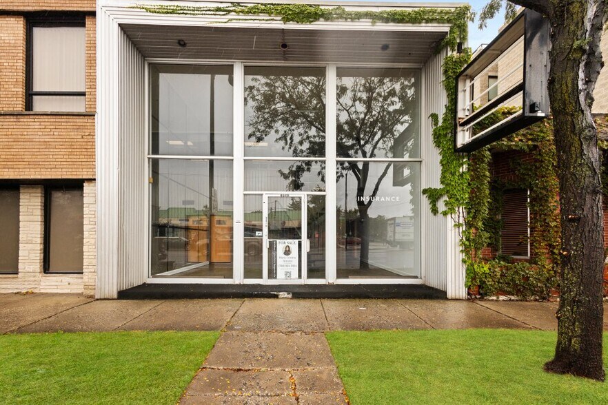 More Photos Of 6549 North Ave, Oak Park Office Residential For Lease