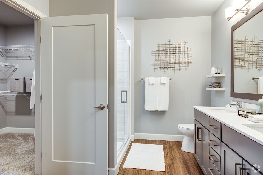 More Photos Of 800 Cretin Ave S, Saint Paul Apartments For Lease