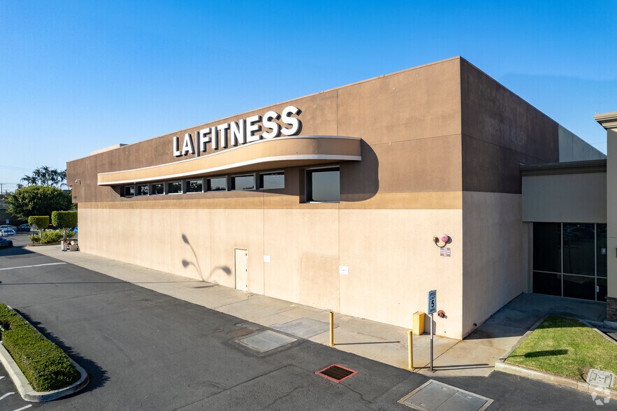 More Photos Of 2208-2222 W Beverly Blvd, Montebello Unknown For Lease