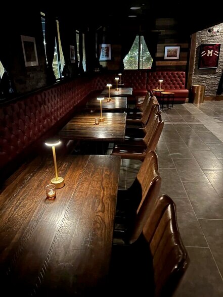 More Photos Of 140 James P Brawley Dr SW, Atlanta Restaurant For Sale