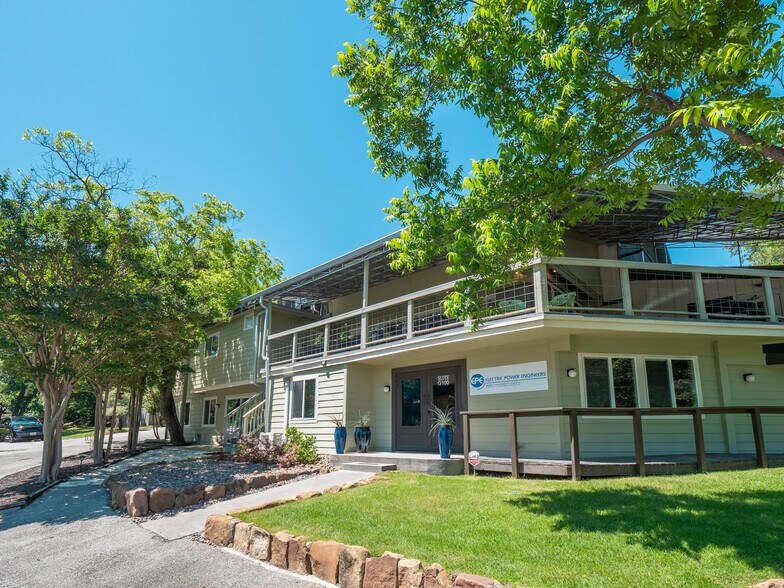 More Photos Of 13001 W Highway 71, Austin Storefront Retail Office For Sale