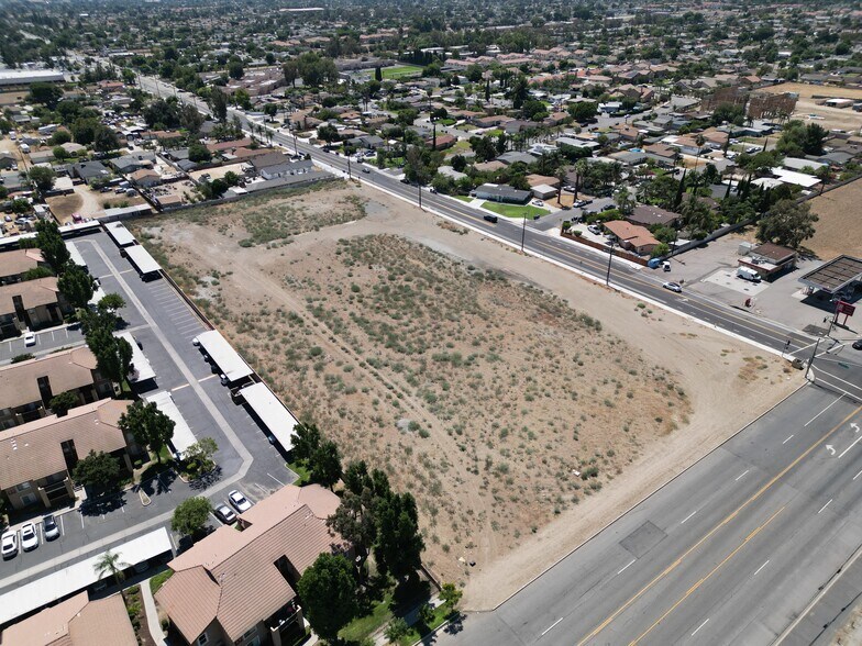 More Photos Of SEC Foothill Boulevard & Locust Avenue, Fontana Land For Sale