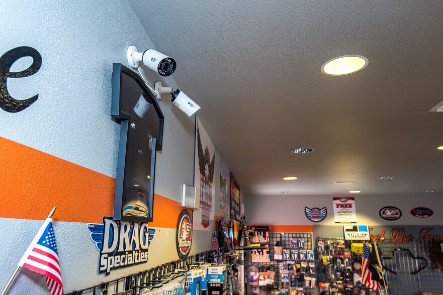 More Photos Of 2106 Highway 95, Bullhead City Auto Dealership For Sale