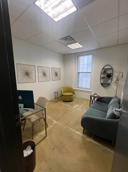 More Photos Of 353 Broadway, Troy Storefront Retail Office For Lease