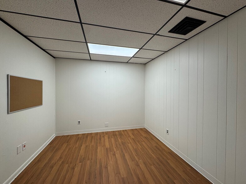 More Photos Of 201 Westfield St, West Springfield General Retail For Lease