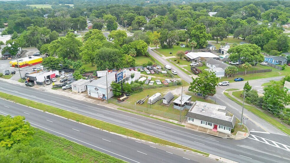 More Photos Of 3101 N Orange Blossom Trl, Zellwood Restaurant For Sale