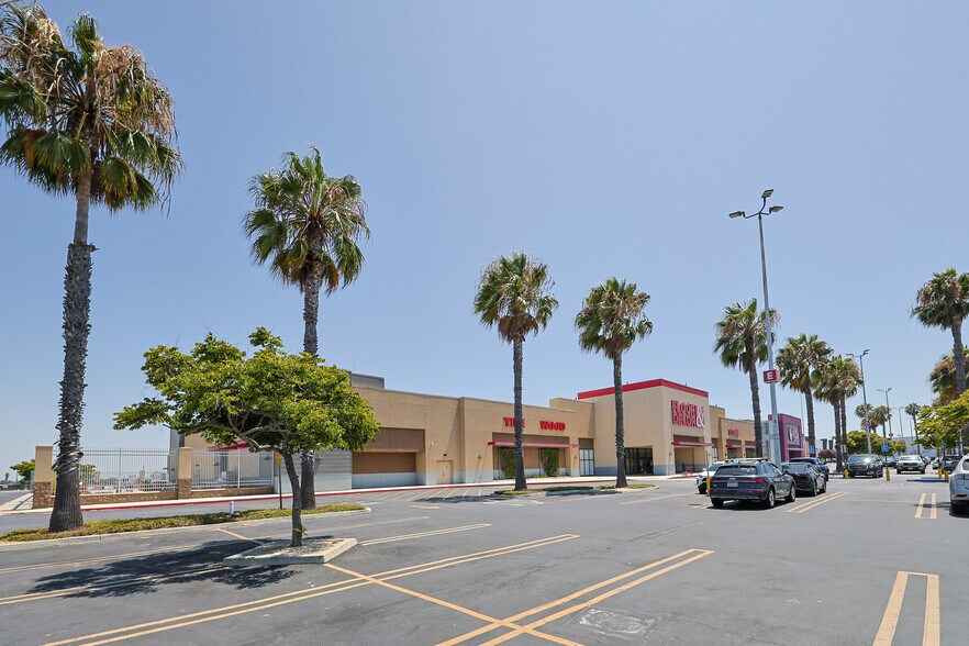 More Photos Of 500-506 Carson Town Ctr N, Carson General Retail For Sale