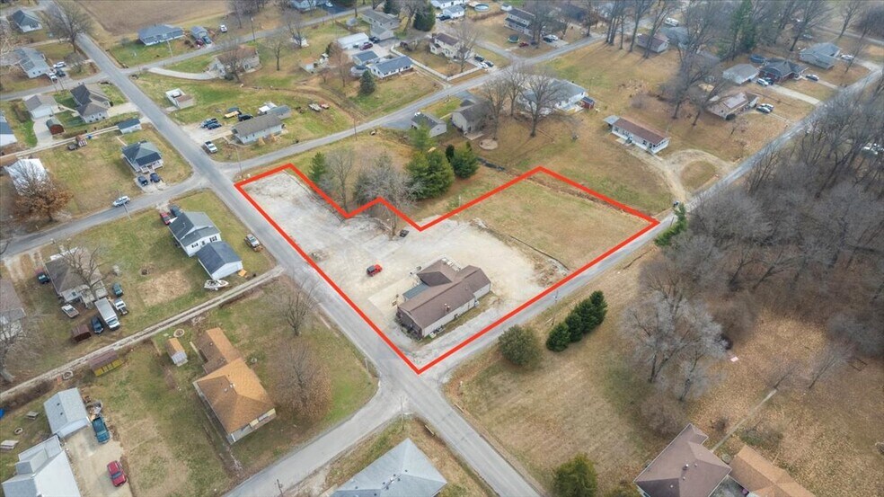 More Photos Of 104 Taylorville Rd, Taylorville Restaurant For Sale