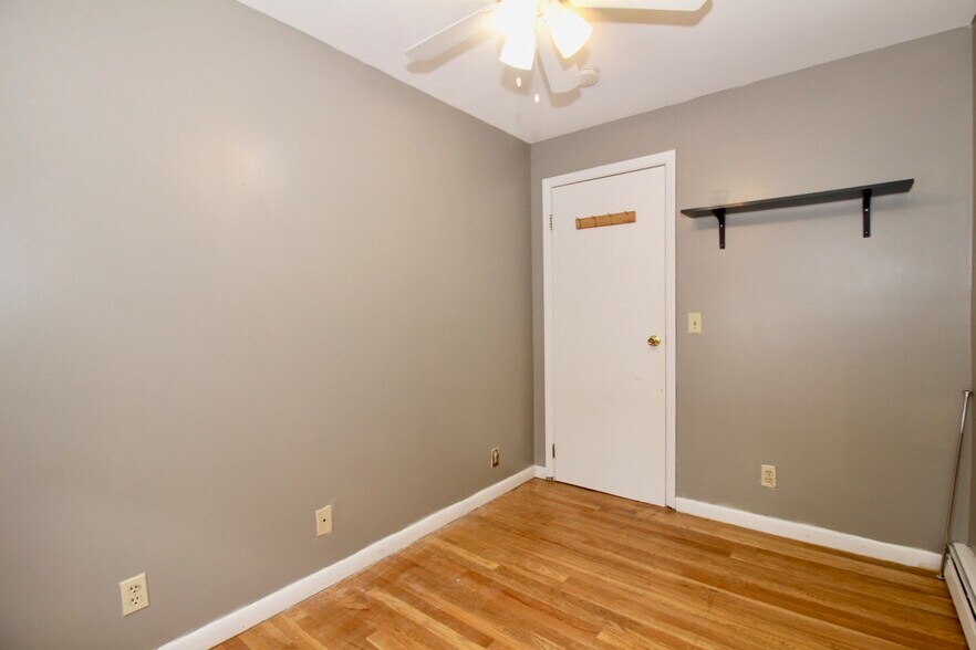 More Photos Of 318 5th St, Jersey City Apartments For Sale