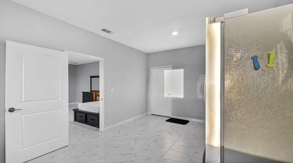 More Photos Of 1850 N FM 866, Odessa Warehouse For Sale