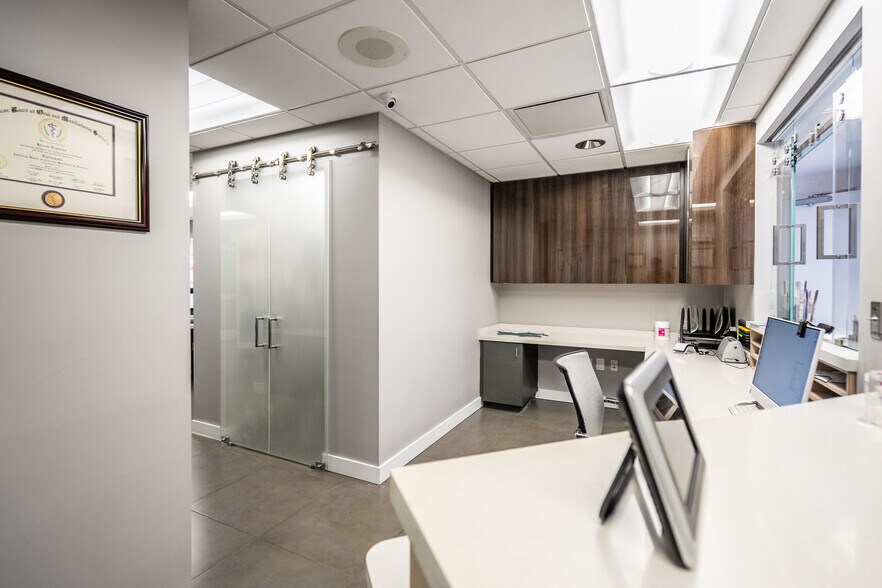 More Photos Of 7600 SW 57th Ave, Miami Office For Lease