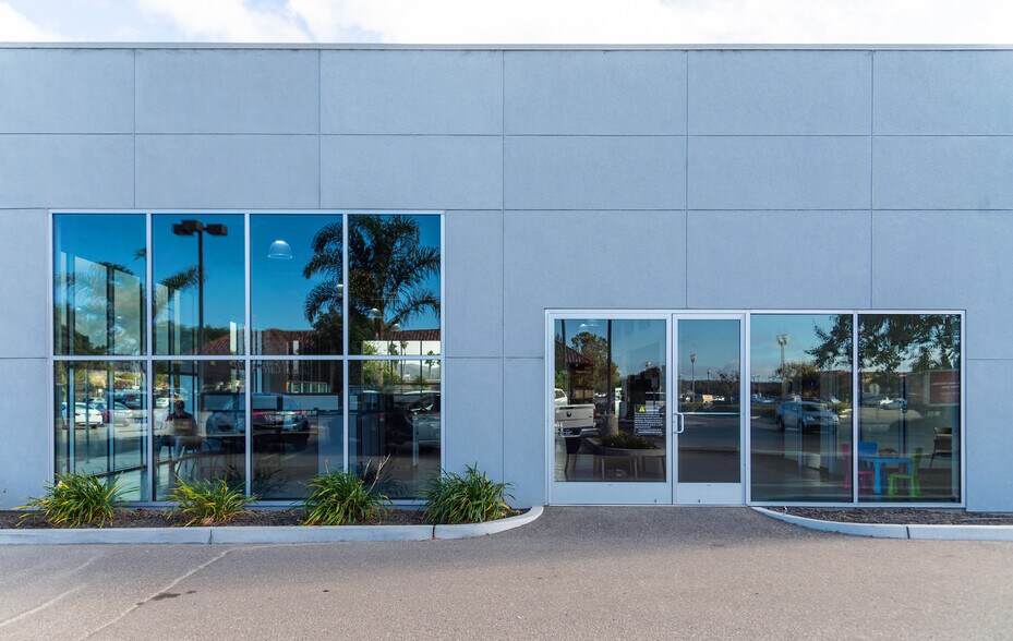 More Photos Of 1221 N H St, Lompoc General Retail For Sale