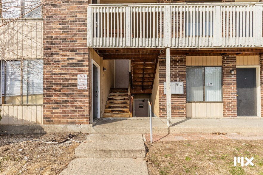 More Photos Of 4130 Oak Park Dr SE, Grand Rapids Apartments For Sale