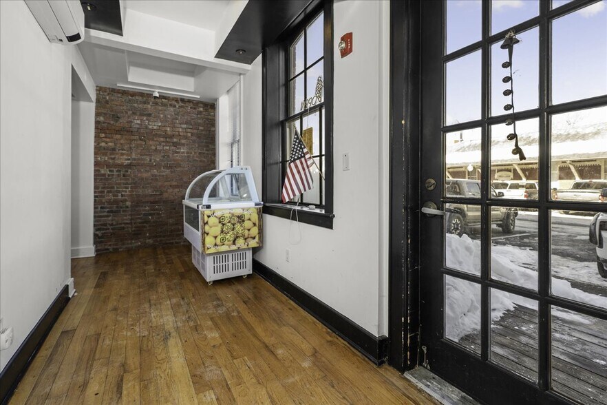 More Photos Of 134 W Main St, Goshen Storefront Retail Residential For Lease