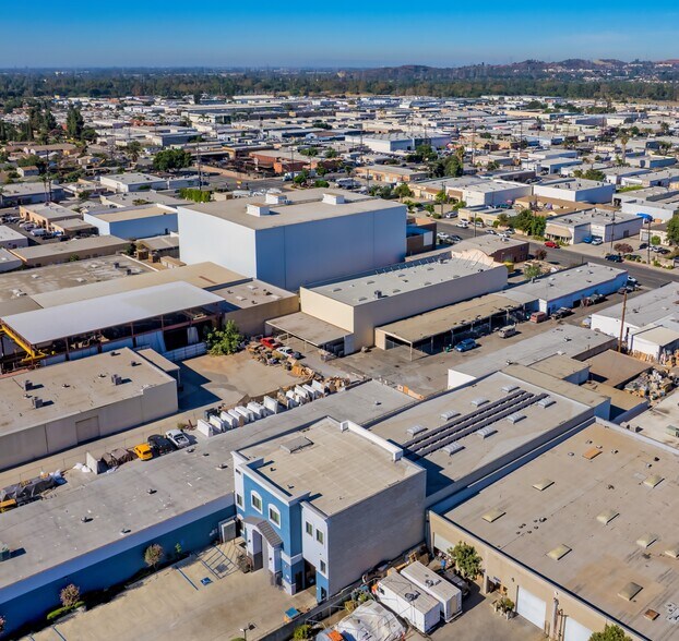More Photos Of 2213 Edwards Ave, South El Monte Warehouse For Lease