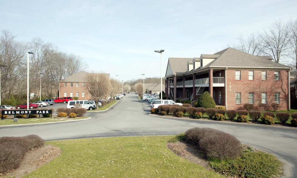 More Photos Of 745 S Church St, Murfreesboro Office For Lease