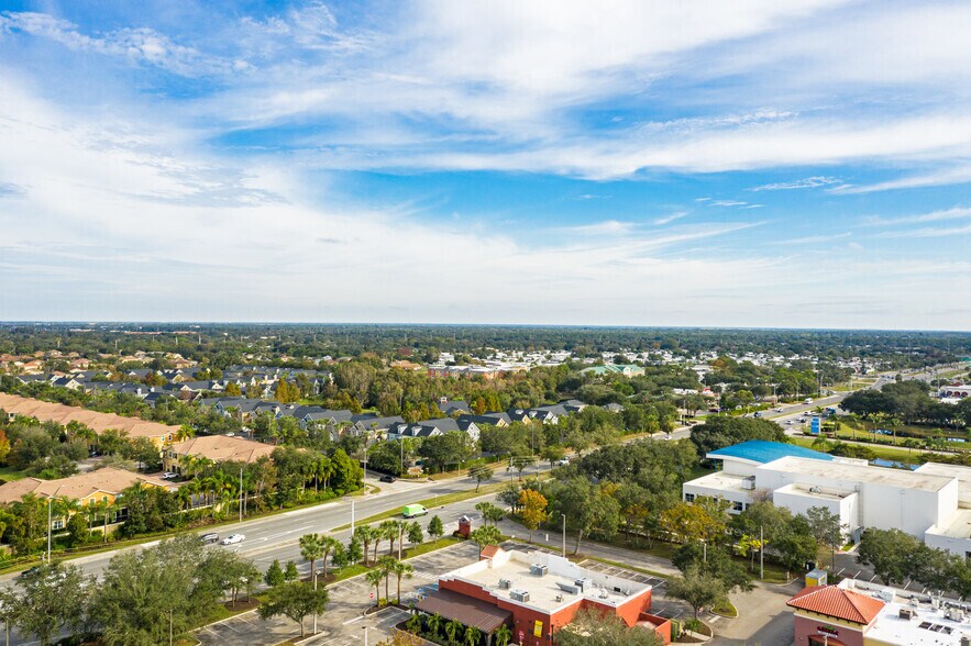 More Photos Of 5730 Gantt Rd, Sarasota Hotel For Sale