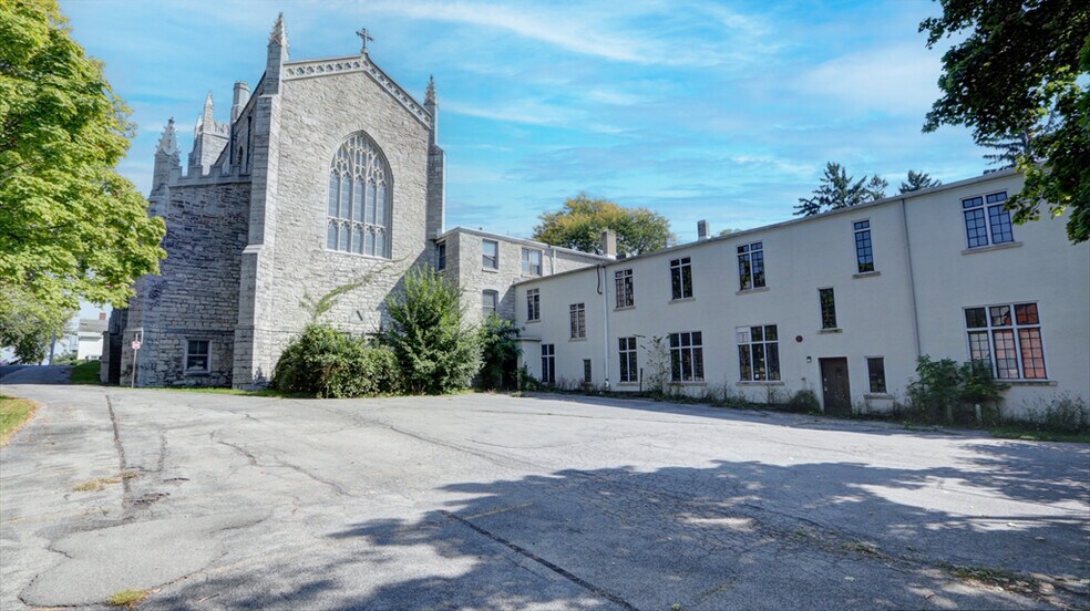 More Photos Of 520 S Main St, Geneva Religious Facility For Sale