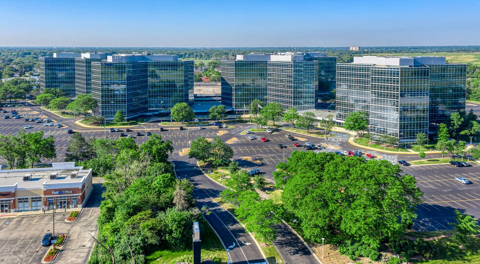 More Photos Of 1 Westbrook Corporate Ctr, Westchester Office For Lease