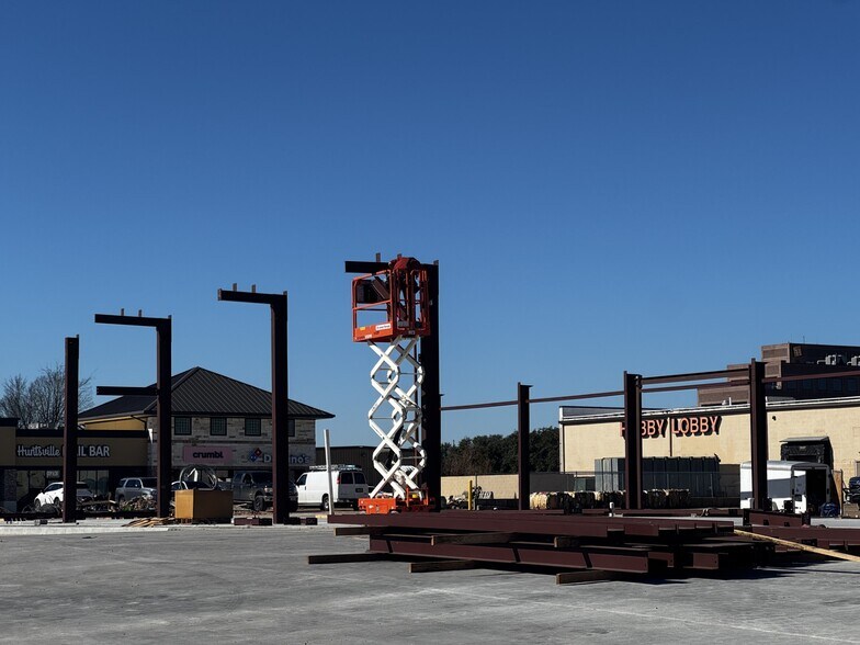 More Photos Of 146 Col Etheredge Blvd, Huntsville Storefront Retail Office For Lease