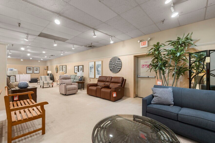 More Photos Of 334 County Road 81, Osseo Storefront Retail Office For Sale