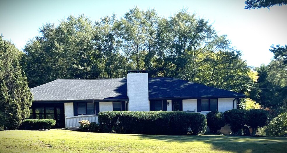 Primary Photo Of 344 Scenic Hwy, Lawrenceville Office For Lease