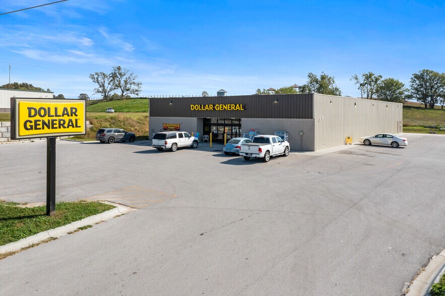 Primary Photo Of 15 W Main St, Treynor Freestanding For Sale