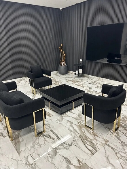 More Photos Of 2111 E Busch Blvd, Tampa Freestanding For Sale