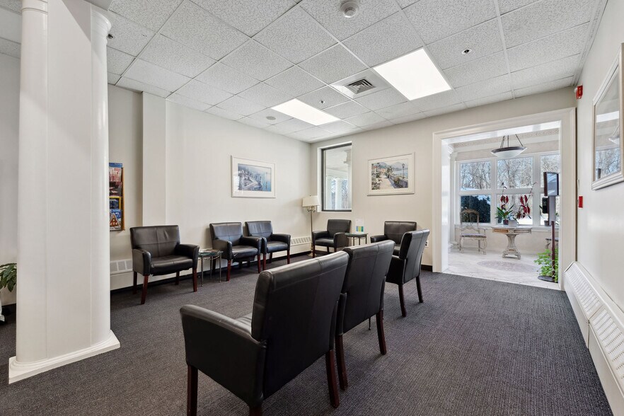 More Photos Of 56 Winthrop St, Concord Medical For Lease