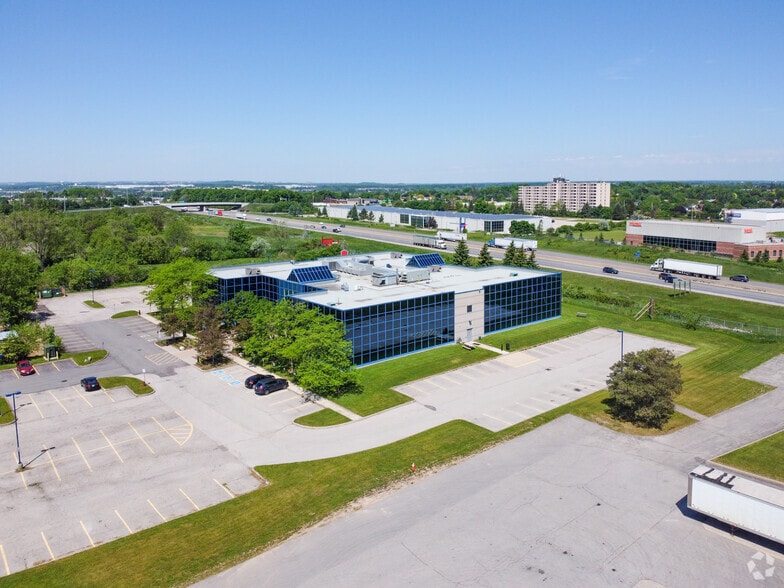 More Photos Of 278 Pinebush Rd, Cambridge Office For Lease