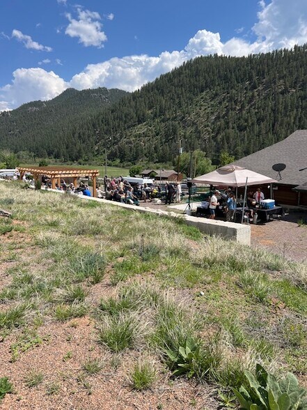 More Photos Of 16940 Pine Valley Rd, Pine Restaurant For Sale