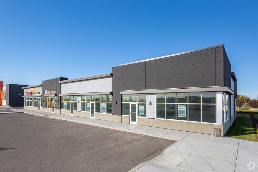 More Photos Of 1206 5th St SE, High River Freestanding For Lease