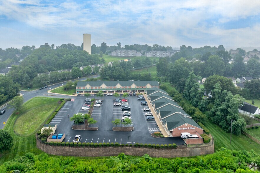 More Photos Of 111-151 Oakridge Dr, Mountville Apartments For Lease