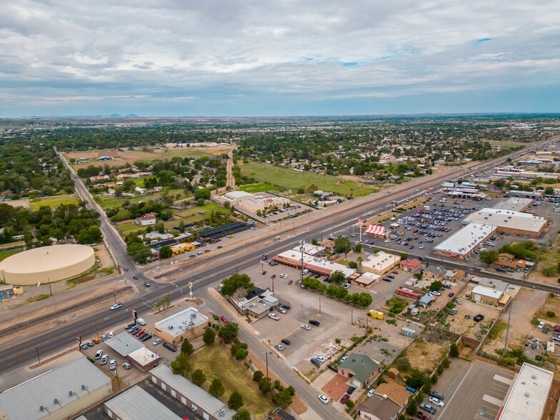 More Photos Of 5200 Doniphan Dr, El Paso Bar For Sale