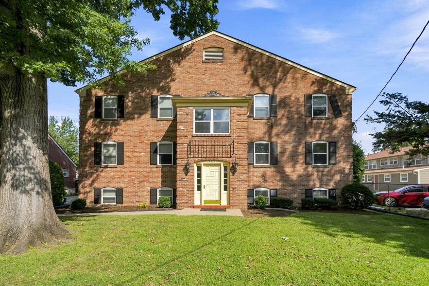 More Photos Of , Louisville Multifamily For Sale