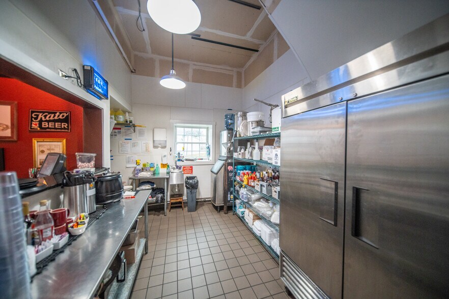 More Photos Of 70555 202nd Ave, Reads Landing Restaurant For Sale