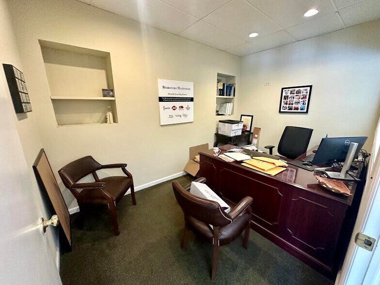 More Photos Of 528-538 Bloomfield Ave, Verona Storefront For Lease