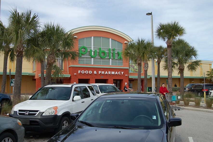 Primary Photo Of 6514-6590 S Kanner Hwy, Stuart General Retail For Lease