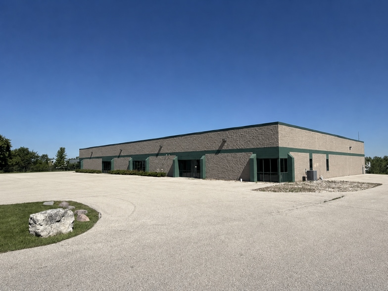 Primary Photo Of W222N615 Cheaney Rd, Waukesha Light Distribution For Lease