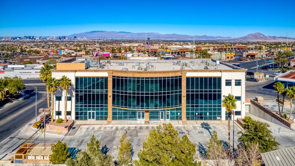 More Photos Of 2705 W Horizon Ridge Pky, Henderson Office For Sale