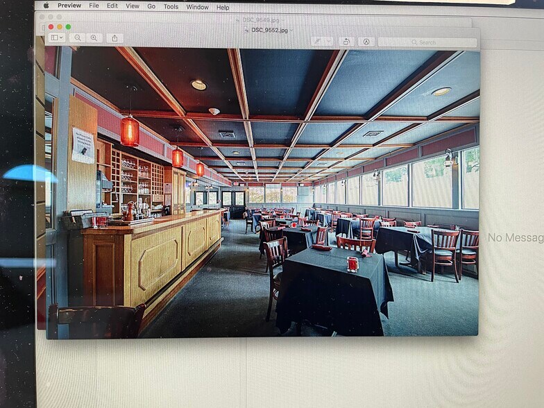 More Photos Of 322 W Montauk Hwy, Hampton Bays Restaurant For Sale