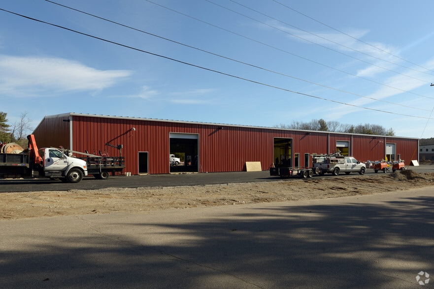Primary Photo Of 16 High St, Plainville Service For Lease