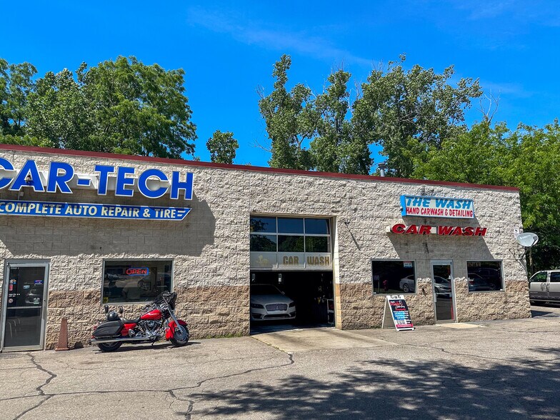 Primary Photo Of 51300-52300 W Huron River Dr, Belleville Auto Repair For Lease