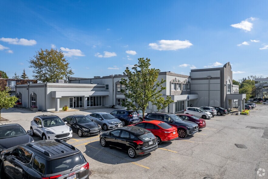 More Photos Of 27629 Chagrin Blvd, Beachwood Office For Sale