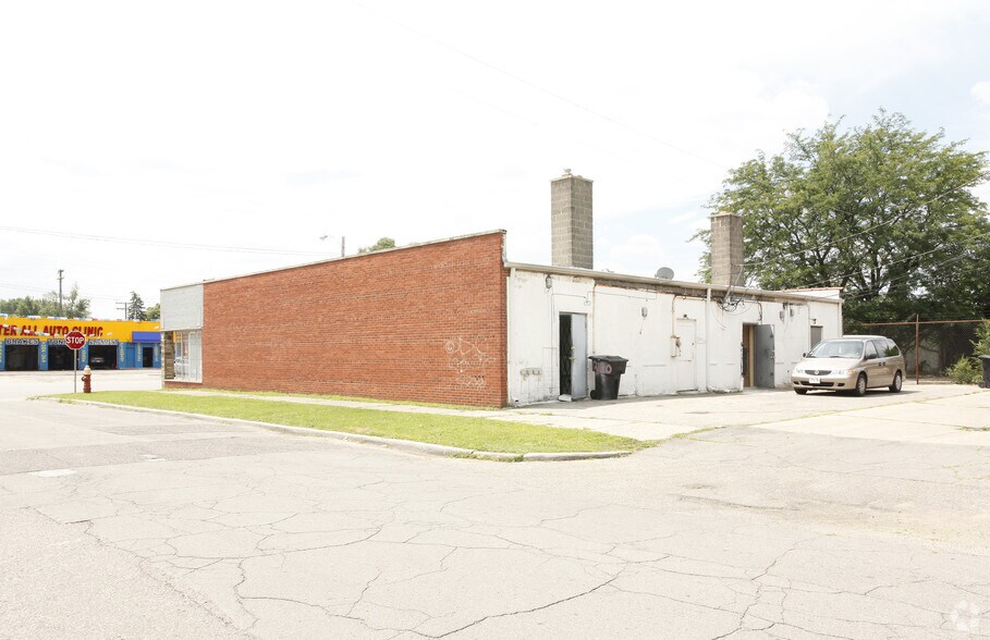More Photos Of 13140-13148 W McNichols Rd, Detroit Storefront For Lease