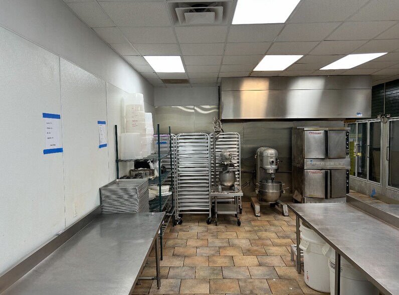 More Photos Of 1100-1102 State Route 34, Aberdeen Unknown For Lease