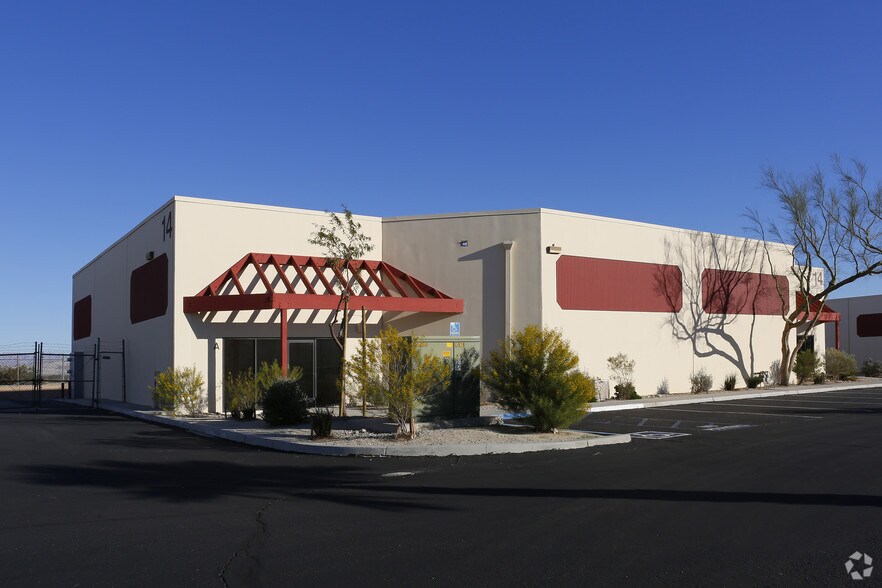 More Photos Of 19020 N Indian Canyon Dr, North Palm Springs Unknown For Lease