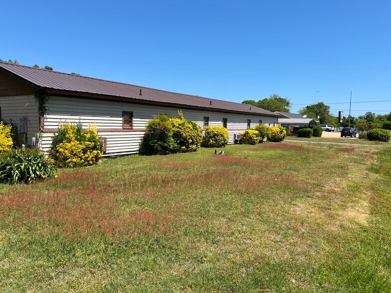 More Photos Of 112 N River Dr, Jarvisburg Hotel For Sale