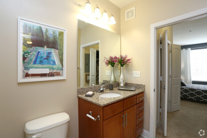 More Photos Of 1901 West St, Annapolis Apartments For Lease